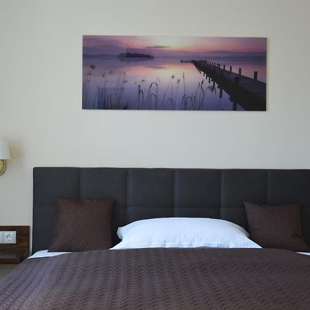 M2-Apartment โซมบ็อตเฮย์ ภายนอก รูปภาพ